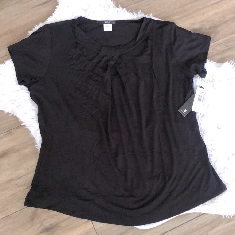 NWT ing Collection Womens PeekABoo Knot Front Top